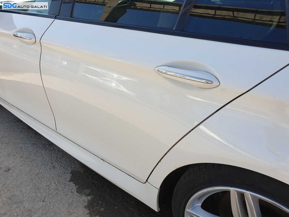 Usa Usi Portiera Portiere Stanga Spate Dezechipata BMW Seria 5 F11 2009 - 2017 Culoare 300 Alpinweiss [C5247]