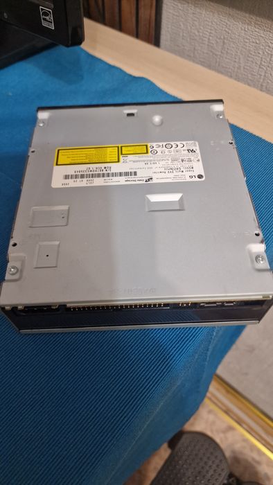 Dvd привод 2 шт ide и sata