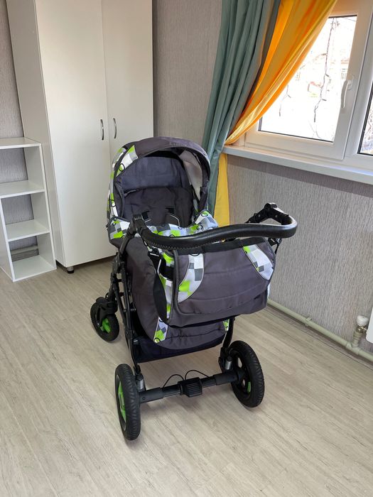 Продам Коляску Katrin 2 в 1