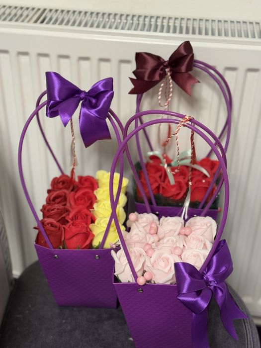 Buchete de Florii din sapun cosulete de trandafirii din