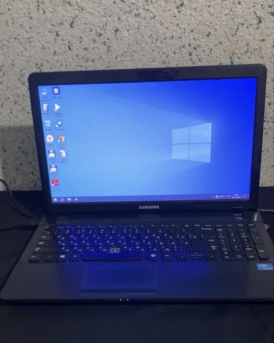 Ноутбук.Самсунг селерон.Офис ишлари учун
