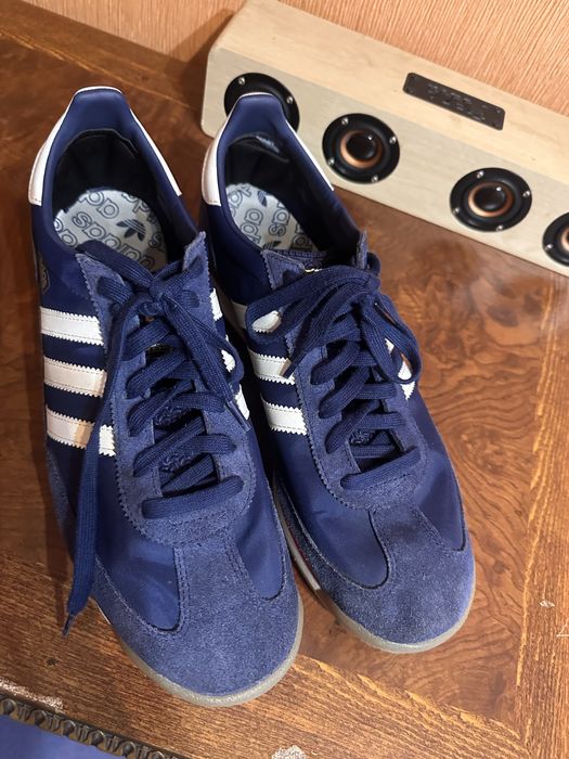 Красовки adidas 17,000тг б/у