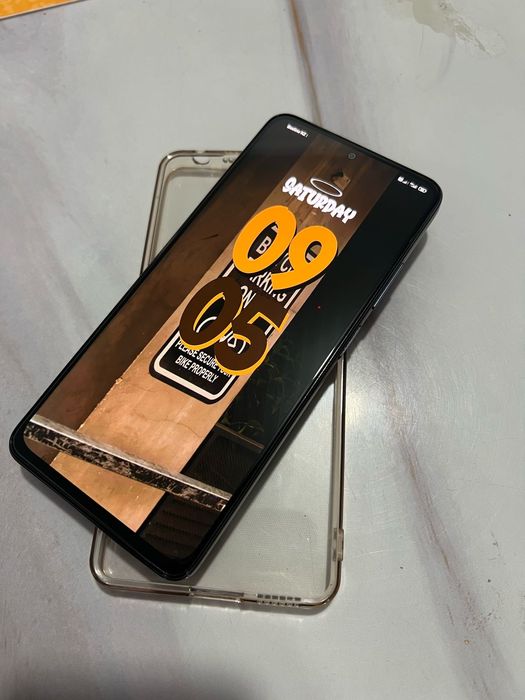 Redmi note 11 pro 5G В отличном состоянии.