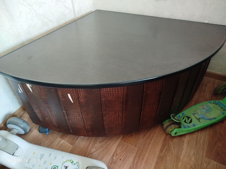 Продам угловой диван