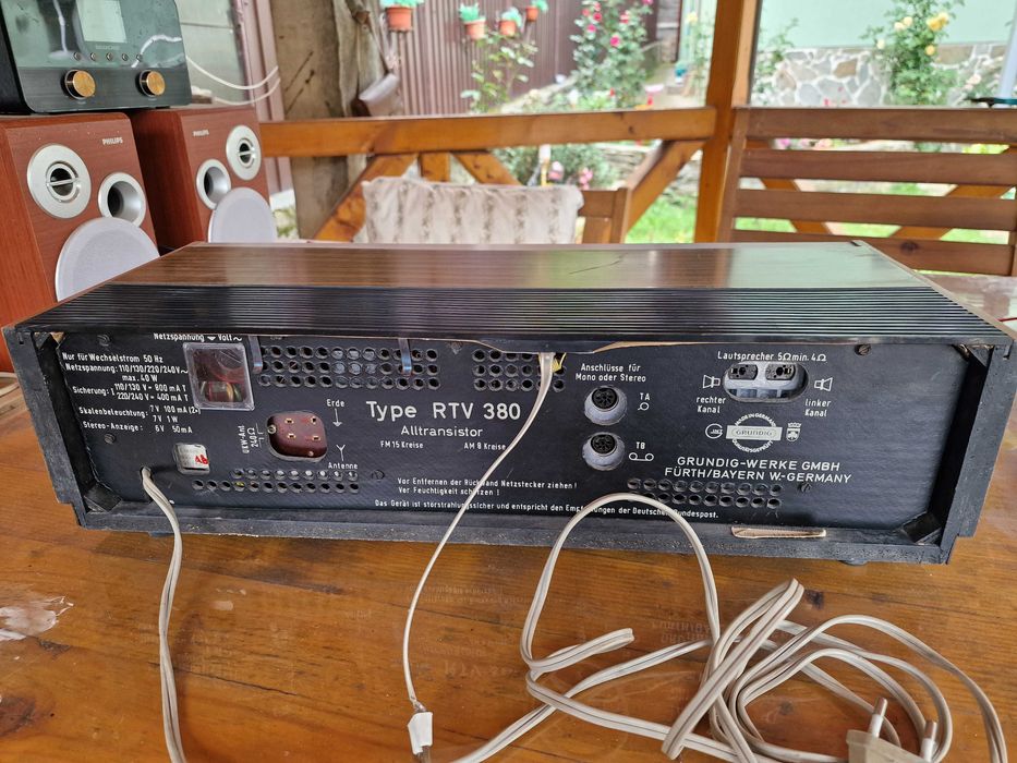 Amplituner GRUNDIG RTV 380