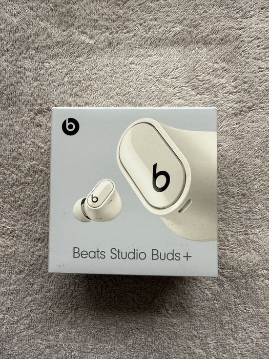 beats Studio Buds + SIGILATE