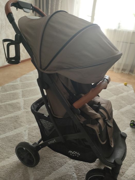 Продам прогулочную коляску smart mow baby