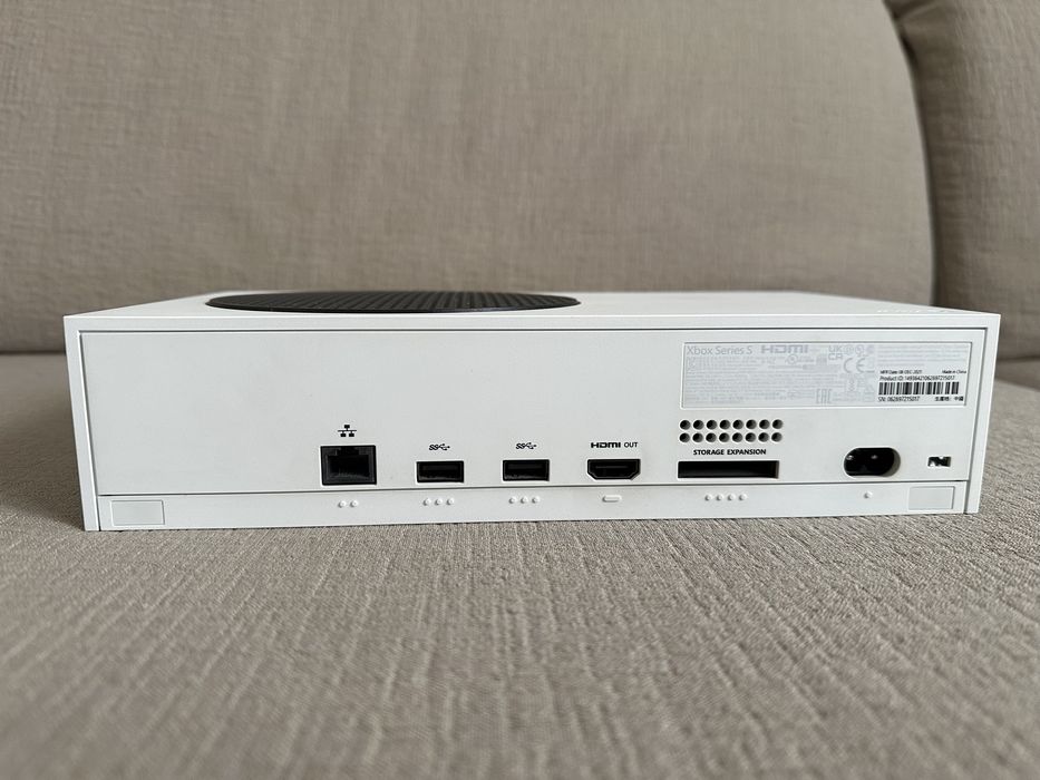 Xbox series s + второй геймпад