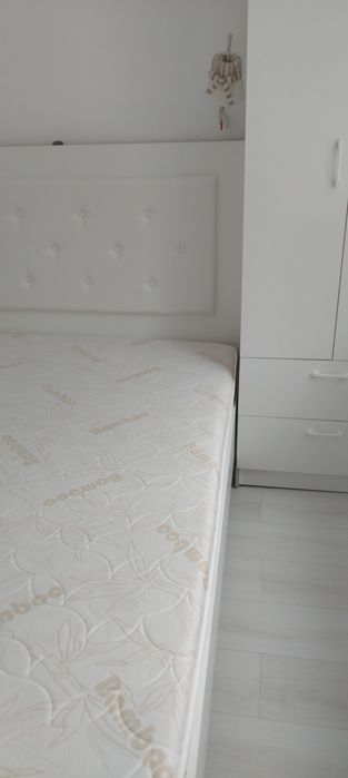 Матрас и мягкий и средний ортопед пружины