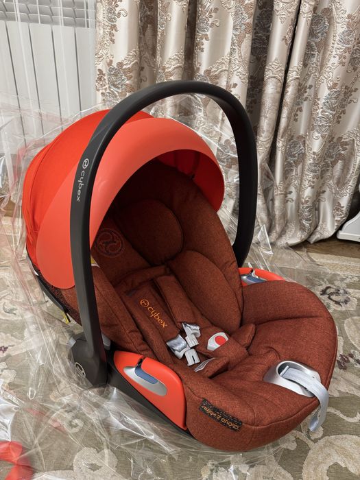 Авто кресло(автолюлька) Cybex, новое