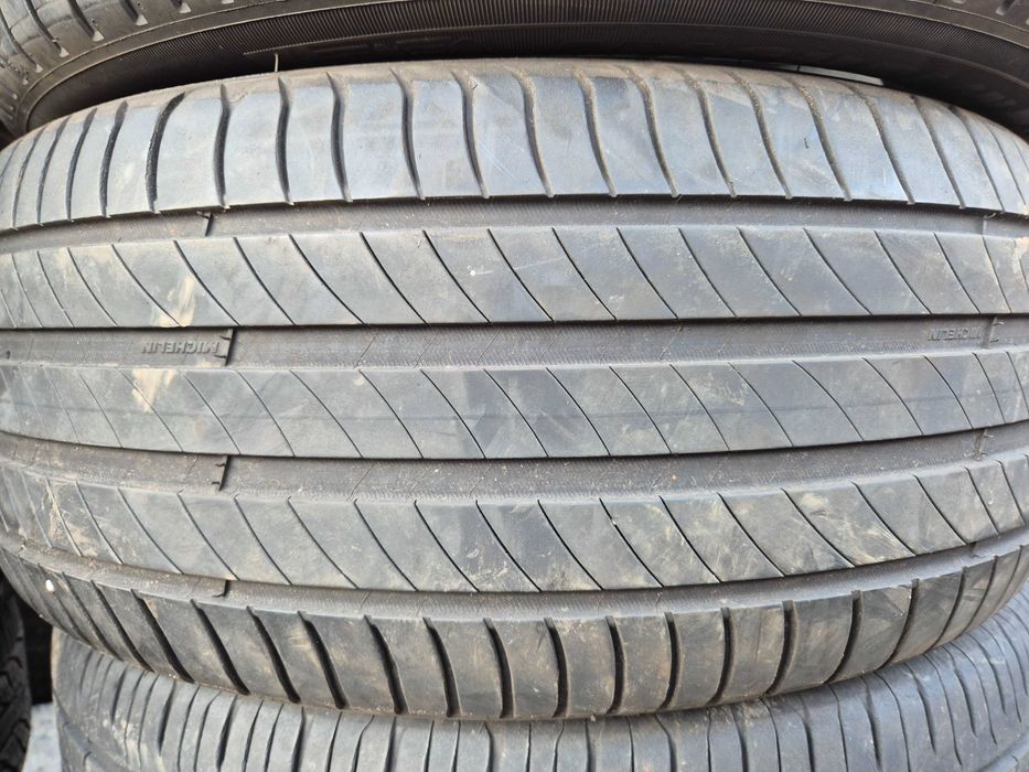 2 Anvelope de VARA - 235/55/17 - Michelin - Stare F BUNA - DOT 2021 !