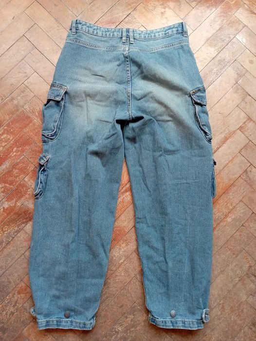 Дрешки,които просто си търсят нов притежател