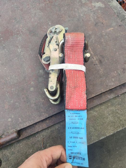 Chinga ancorare marfa