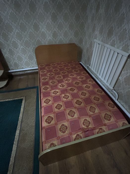 Односпальный кровать