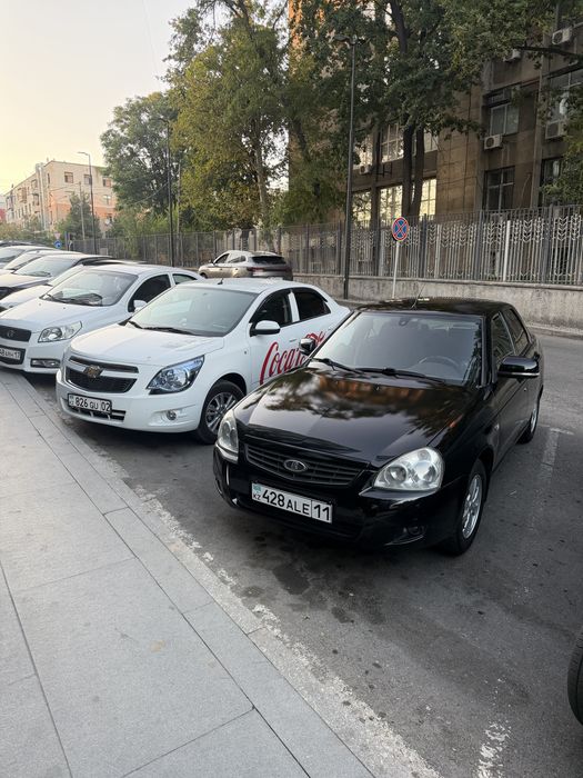 Лада приора 21703
