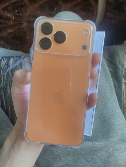 iPhone 17 pro max 1TR
