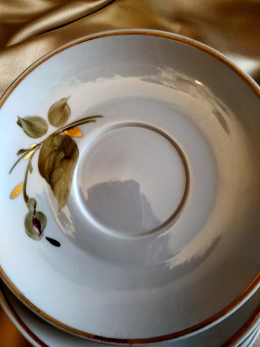 Блюдца  чайные фарфоровые,  советские