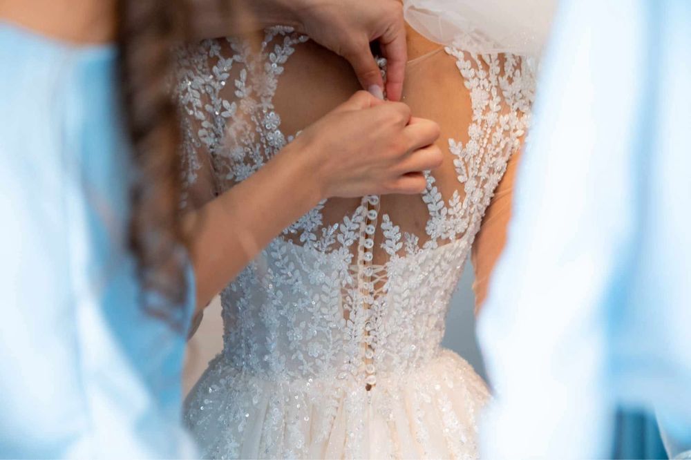 Rochie mireasa tip printesa