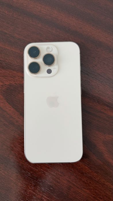 Iphone 16 pro 256gb desert titanium