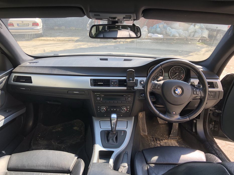 Продаваме на части бмв е92 325и bmw e92 325i