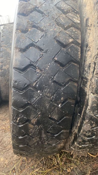 Продается Шина 12.00 R20