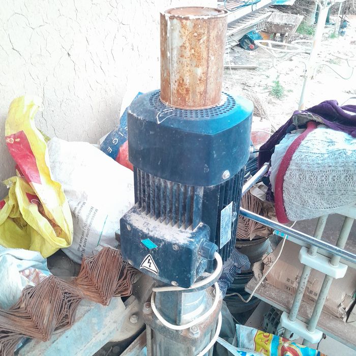 Suv nasosi sotiladi yangi 50 kublik 1 kun ishlagan xalos narxi 5 milio