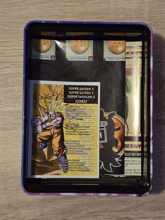 Cartonașe Dragon Ball + Cutie Metalică Collector Edition