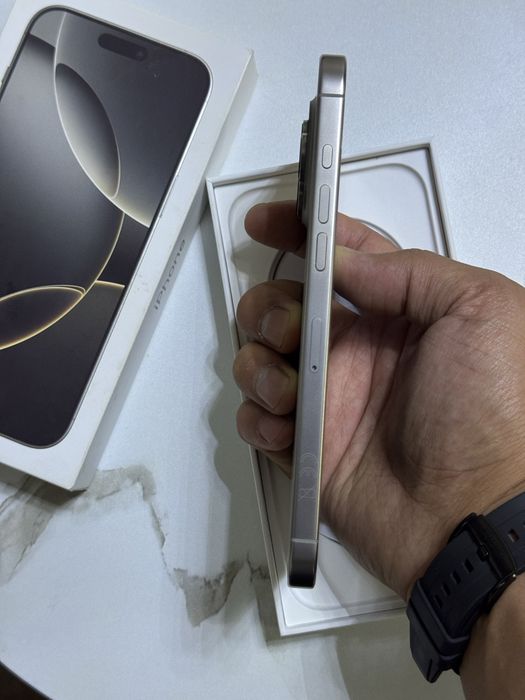  iPhone 16pro max 5G 256gb HX/A EAC natural titanium