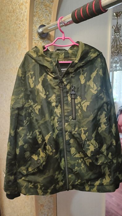 Ветровка для мальчика возраст 8-9 лет милитари