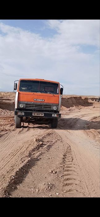 Samasval kamaz sotiladi