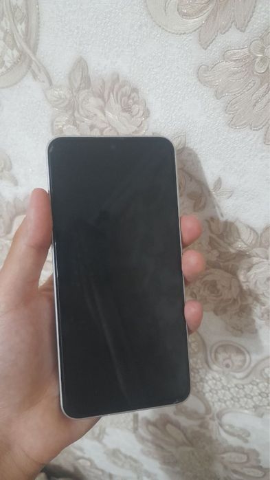 samsung a 56 yangi telefon