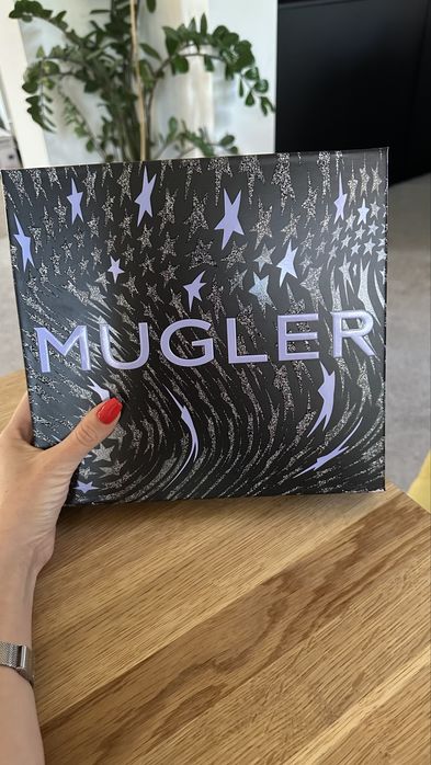 Set Thierry Mugler - Angel-apa de parfum, gel dus si crema corp