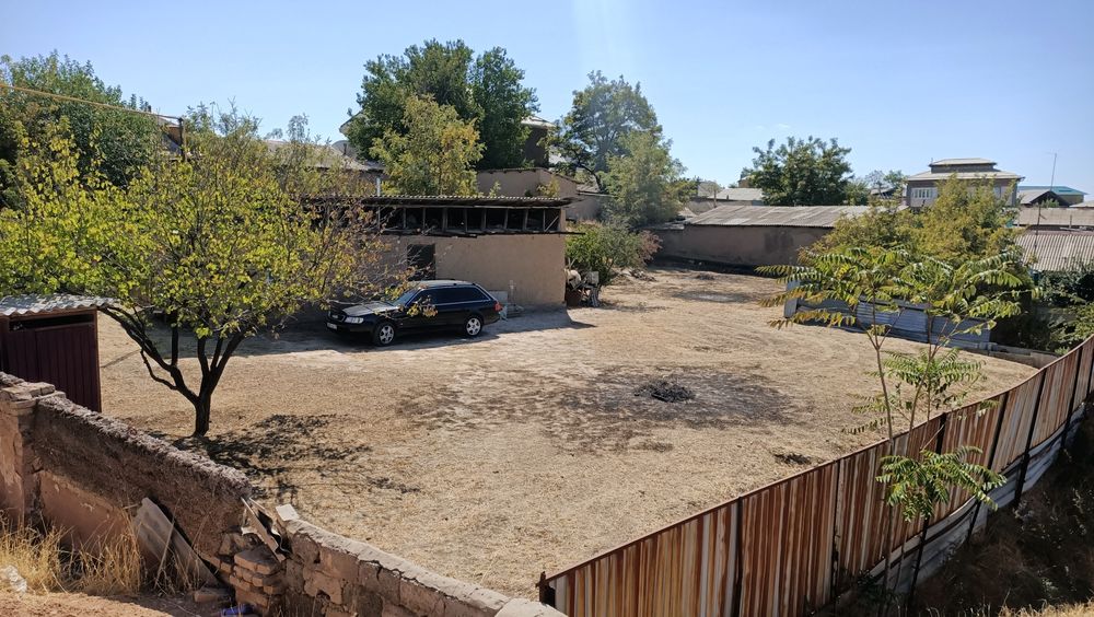 Продаётся срочна жилишный дом