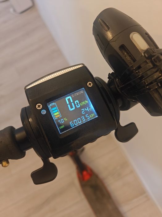 Trotineta Electrica Booster S Plus