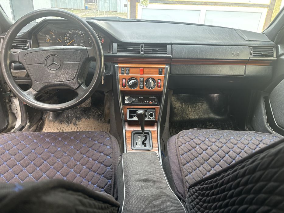 Мерседес бенц 124 е220