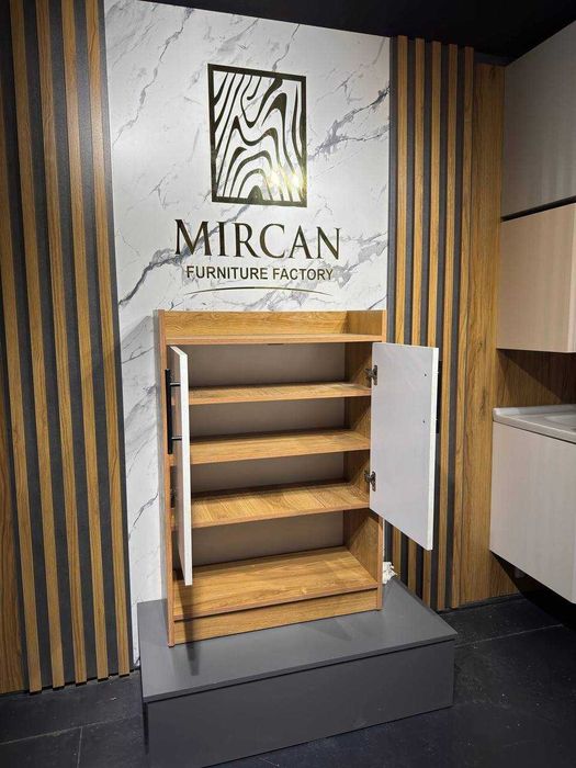 Oyoq kiyim uchun tumba(обувница)