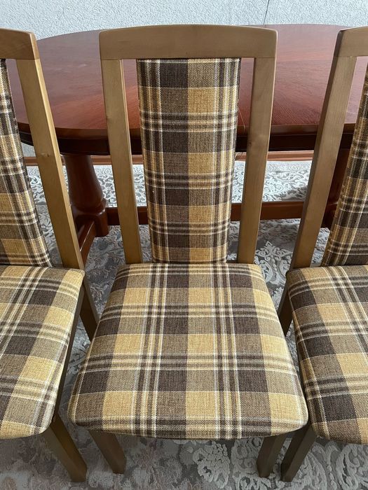 Стулья для гостинной