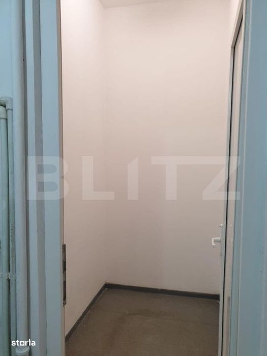 Spatiu comercial cu potential, 200 mp, zona Saturn