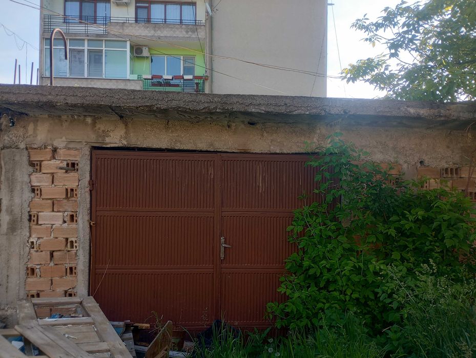 Продава се Гараж / Паркомясто в Горна Оряховица - 25 кв.м за 347 €/кв.м - Снимка #1