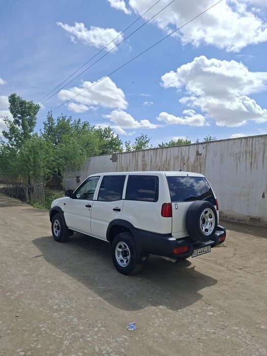 FORD MAverick 1996 ( Analog- Nissan Terrano II  )