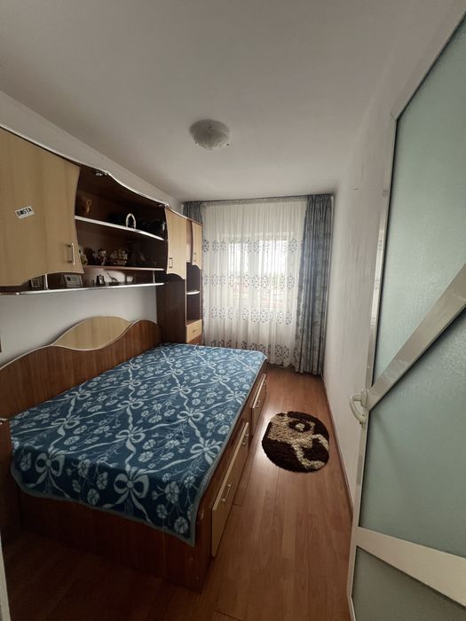 Apartament 3 camere de închiriat GĂEȘTI