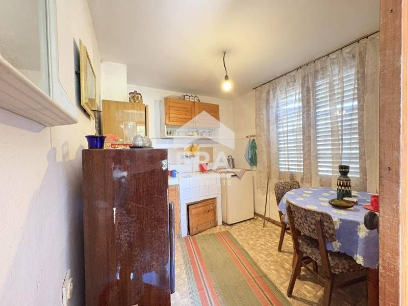 Продава се Къща в Варна, м-т Планова - 32 кв.м за 3438 €/кв.м - Снимка #4