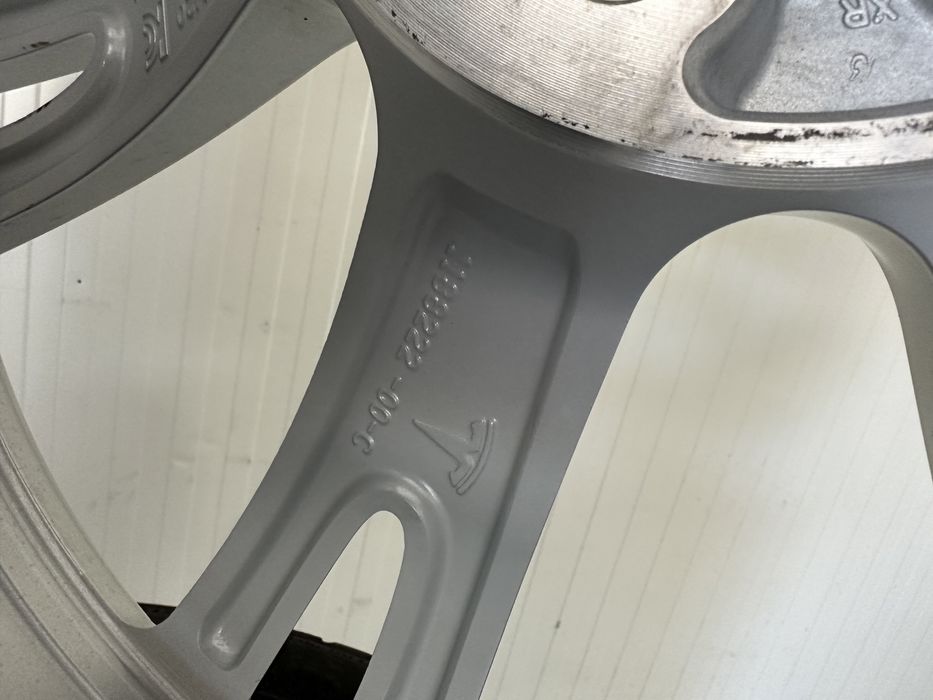 jante tesla model y 255 45 19 pirelli originale top senzori bt