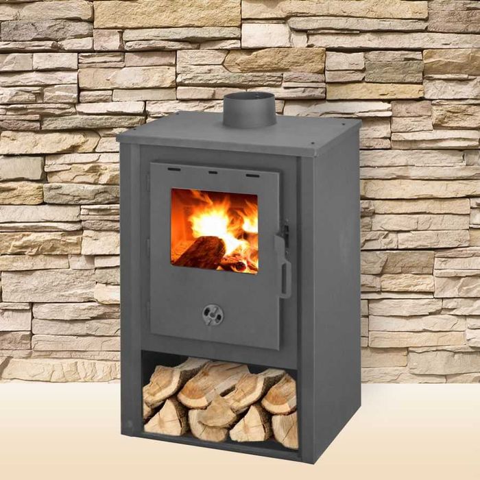 Semineu ( SOBA ) combustibil solid Fornello B1, 7-9 KW