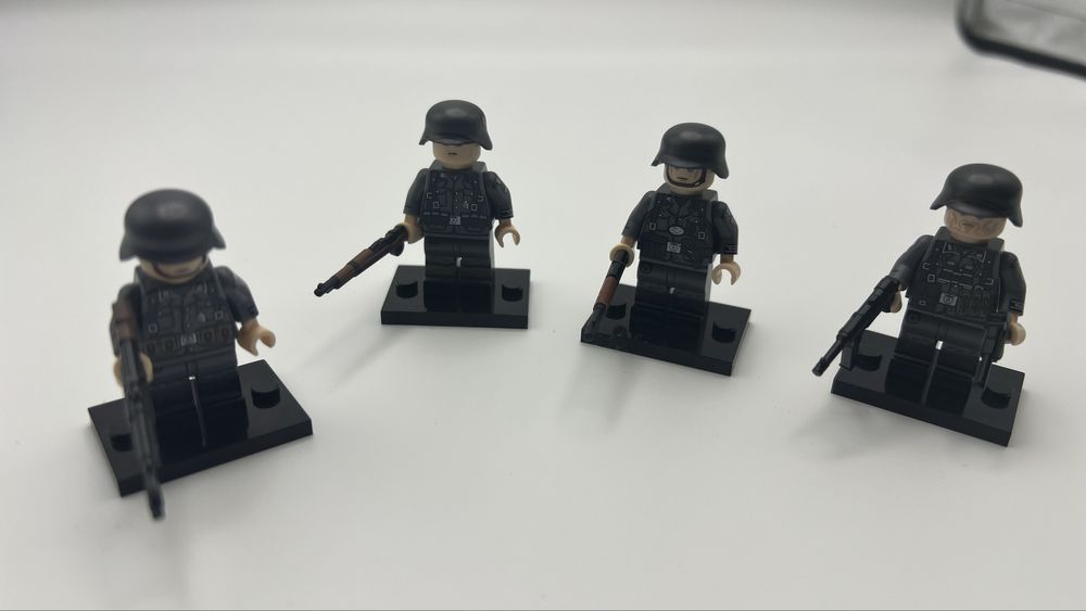 Набор солдат Добровольцев