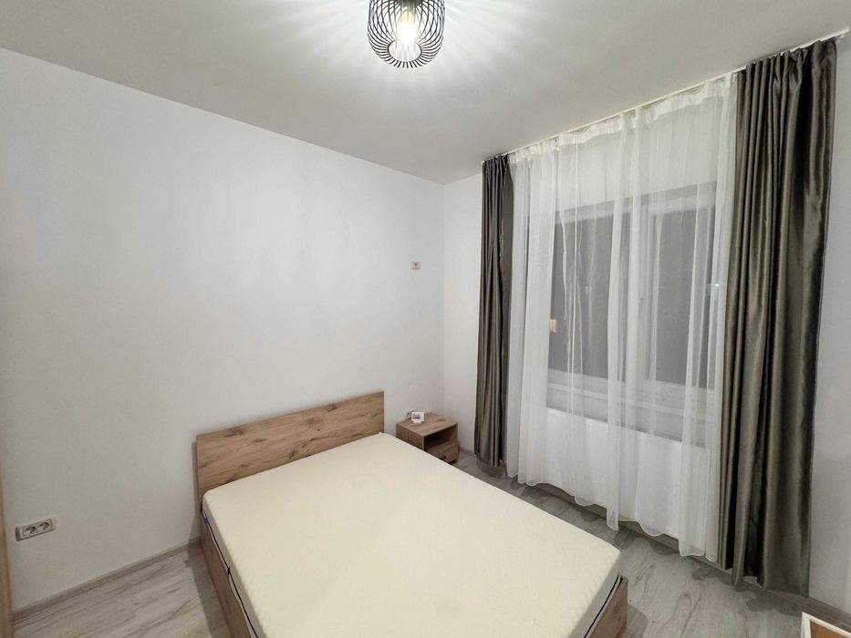 Garsoniera Militari Residence Weiener Palada cu balcon, parcare