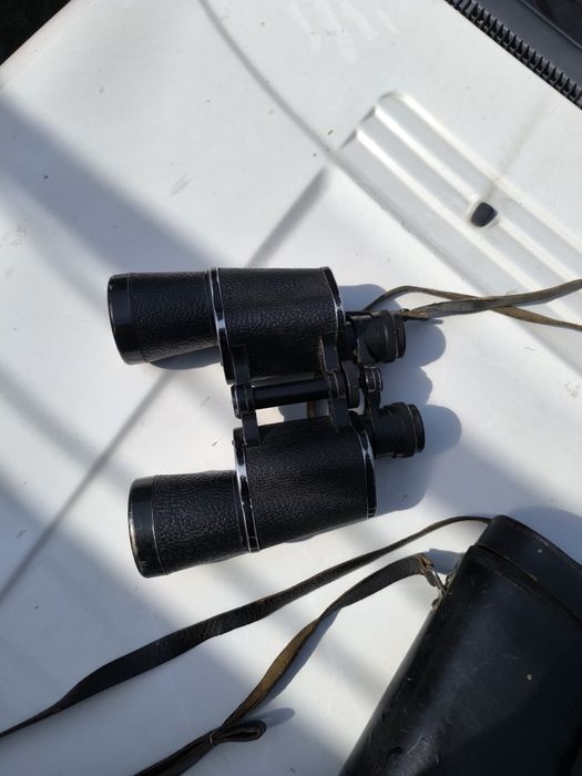 Продам бинокль .