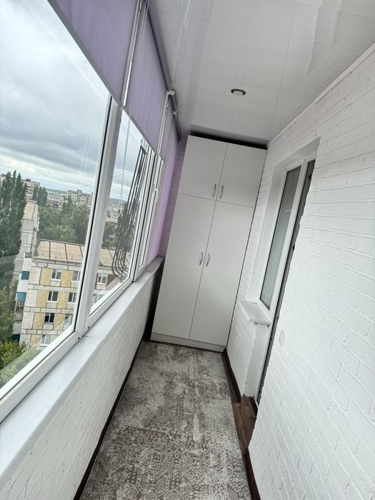 Продам трехкомнатную квартиру