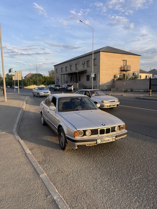 bmw e34  продам