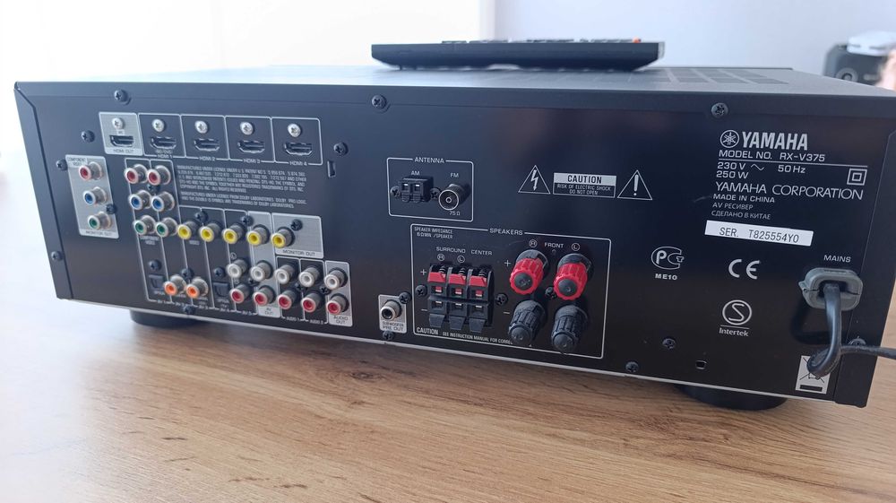 YAMAHA RX-V375 4K audio Receiver